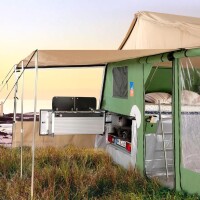 3Dog Cucina a Erker con Tenda Parasole