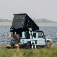 Dark Barracks Grand 2.0 Pro con scala