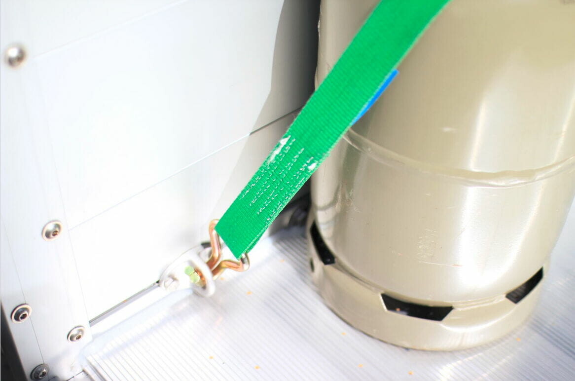 Set di binari di ancoraggio