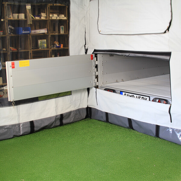 Portellone posteriore apertura laterale